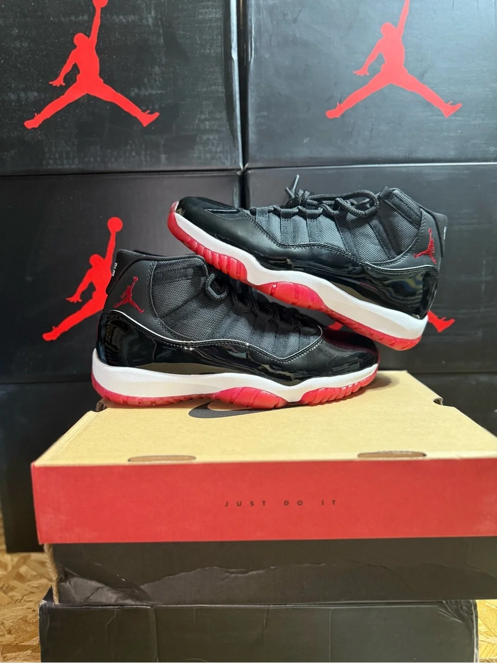 Nike Air Jordan 11 Retro Low - Bred